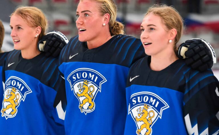 Naisleijona hurmasi NHL-tähden – teki vaikutuksen yhdellä eleellä