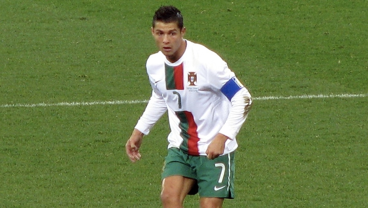 Cristiano Ronaldo tuhlasi älyttömän maalipaikan kolmesta metristä