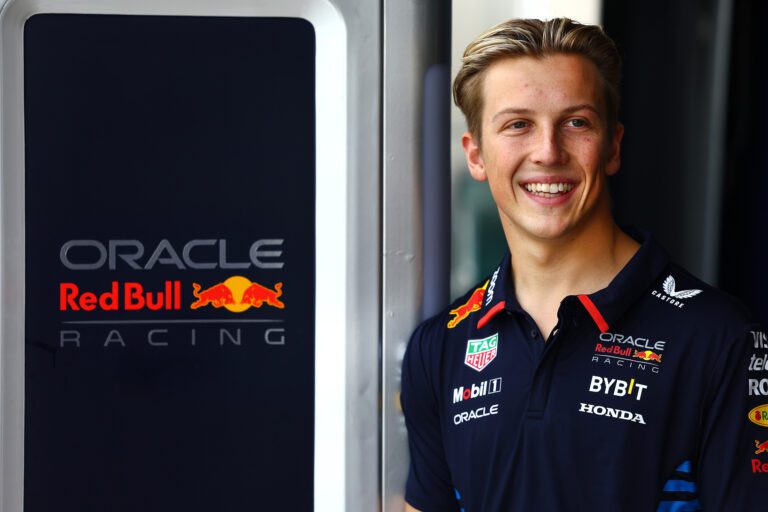 Liam Lawson sai F1-sopimuksen – fanien reaktio pöyristyttää