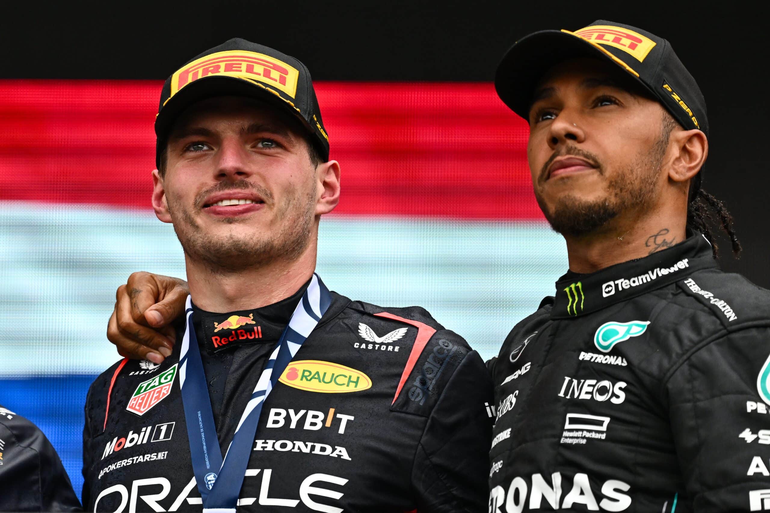 Lewis Hamilton piikitteli Max Verstappenia kolarista