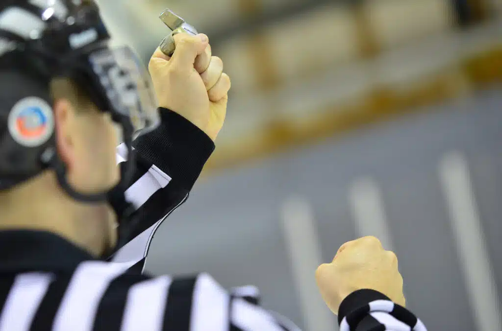 Kiekkomies Ismo Lehkosen kuppi meni nurin: ”Mä häpeän”