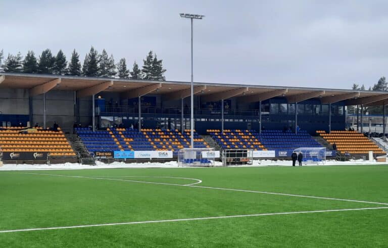 ”Meillä ei ole mitään” – Gnistan menetti kaiken stadionin tulipalossa