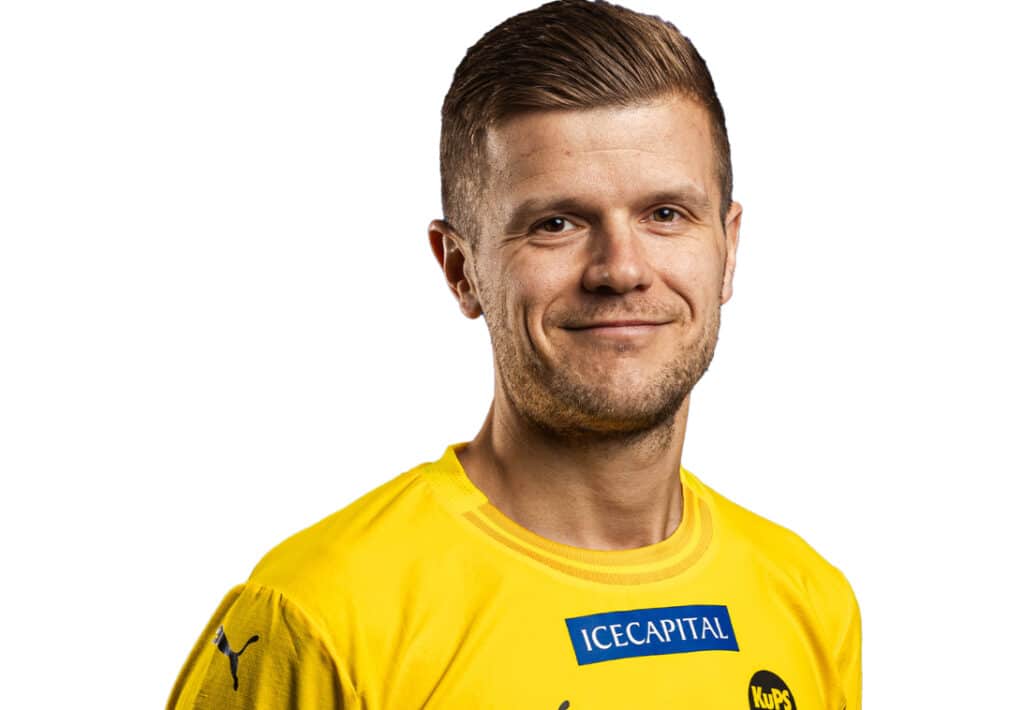 Veikkausliiga: Petteri Pennasen uskomaton veto kierroksen helmenä