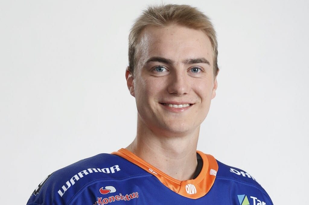 Liiga: Tappara kylmän tyly, Kärpät heräsi viime hetkillä