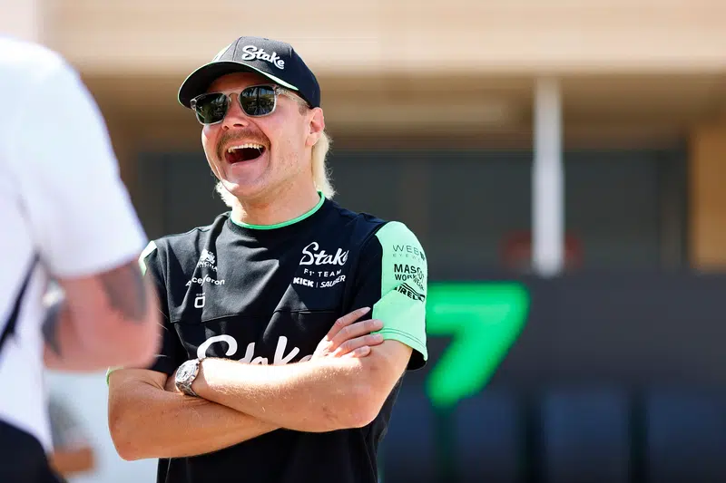 Max Verstappen ällistyi Valtteri Bottaksen tempusta hirmuvauhdissa – ”Hyvä luoja”