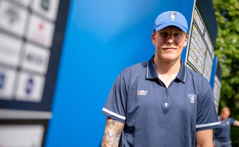 Patrik Laine kaupattiin – Saku Koivu ei voinut kuin nauraa yhdelle asialle Ylen haastattelussa