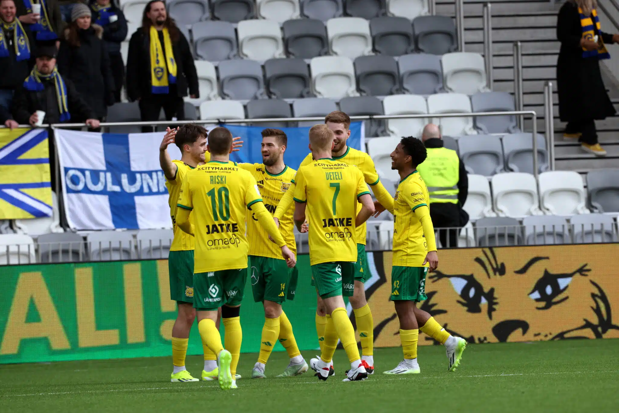 Jalkapallo Ilves komeaan voittoon, KuPS:lle niukka tappio Konferenssiliigan karsinnassa