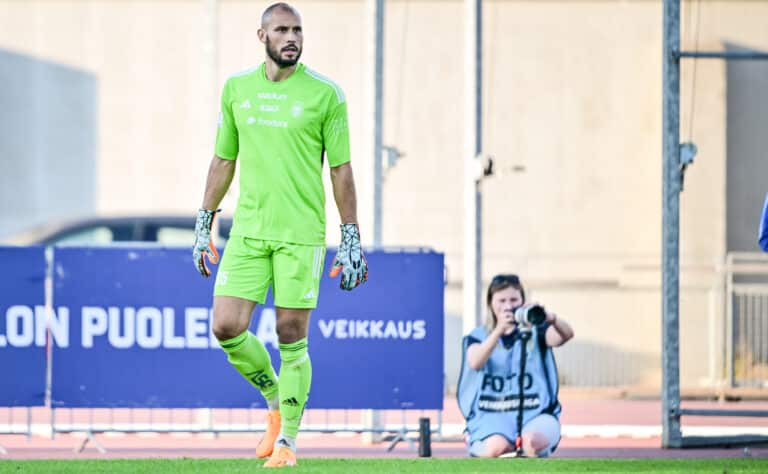 Veikkausliiga: Niki Mäenpää HJK:n maalille