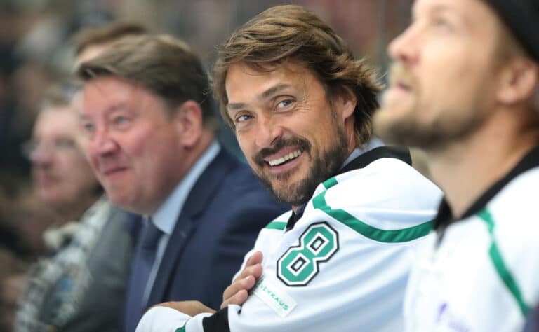 Teemu Selänne paljasti IS:lle – “Paras ajamani auto”