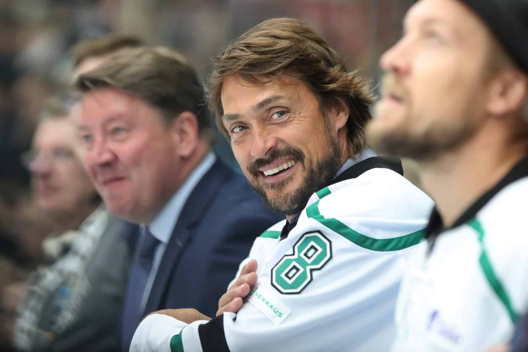 NHL-legenda Teemu Selänteeltä tylyä vihjailua Ylen toiminnasta