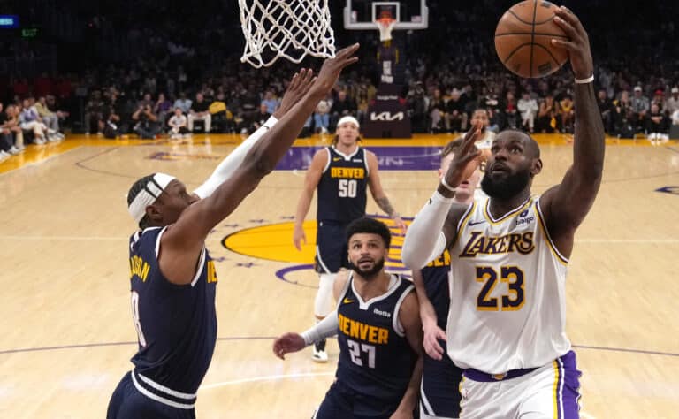 NBA: LeBron James sai tahtonsa läpi – Lakers varasi Bronnyn