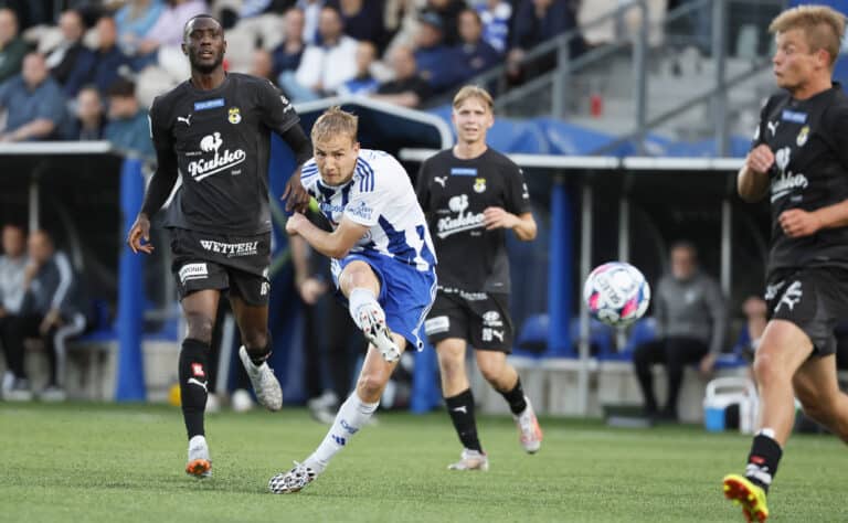 Veikkausliiga: HJK mursi KuPS-kirouksen – molemmissa päissä huipputasaista