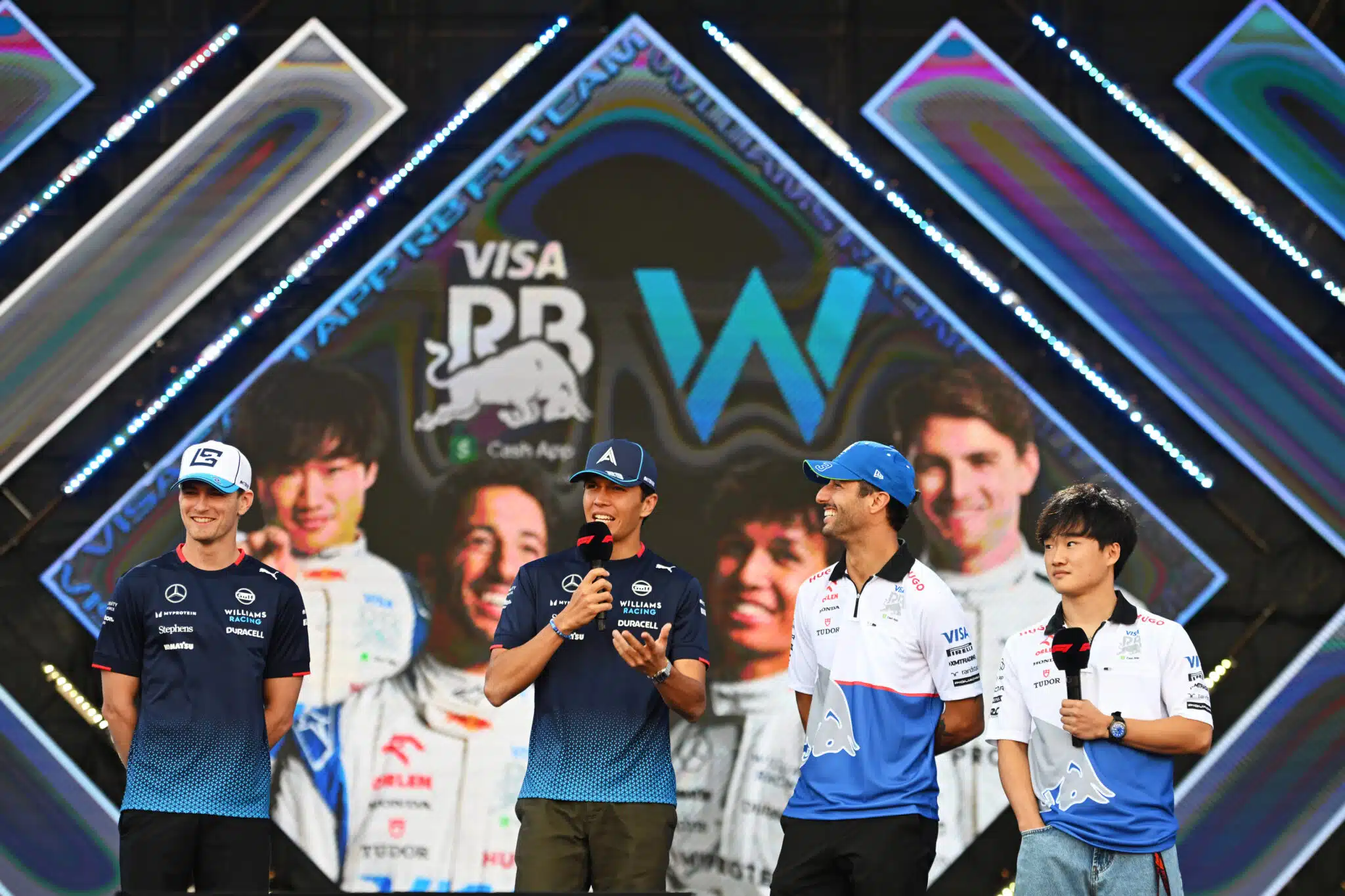 Suolaa haavoihin – Viaplaylla tylyä pilkkaa haukutusta F1-tähdestä