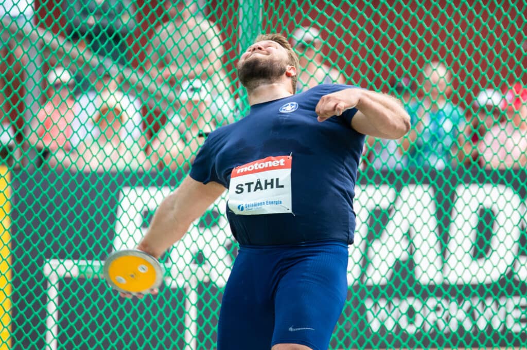 Kiekkojätti vahvassa olympiavireessä – Ruotsin mitalitoivo yössä