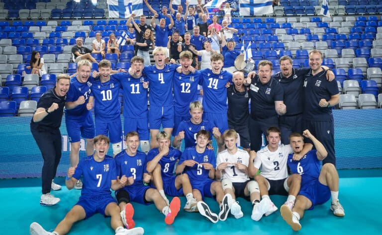 Lentopallo: U18-pojat komeasti MM-kisoihin