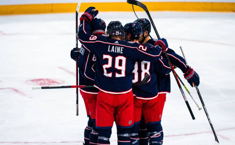 NHL: Columbus Blue Jackets kiinnitti nuoren venäläislaitahyökkääjänsä