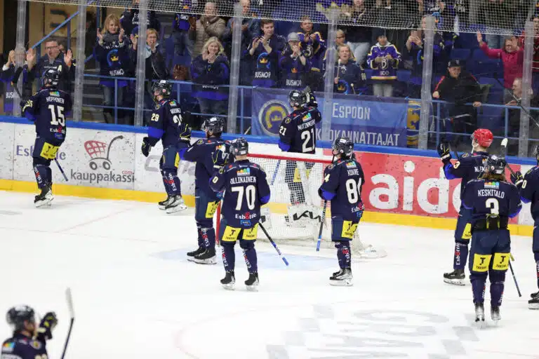 Sieltä se tuli: Kiekko-Espoon oli pakko tarttua toimeen