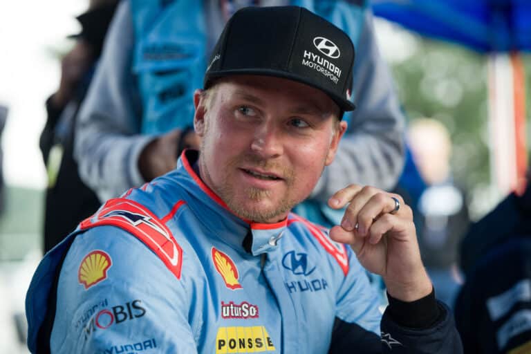 Esapekka Lappi ällistyi, mitä hänen käteensä lyötiin: ”En halua nähdä tätä”