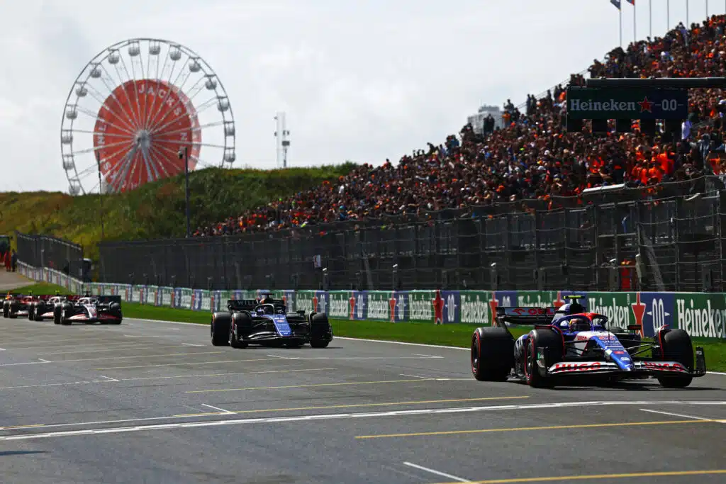 Kupla puhkeaa? Asiantuntija: ”Yliarvostettu” F1-kuski saa herätyksen todellisuuteen