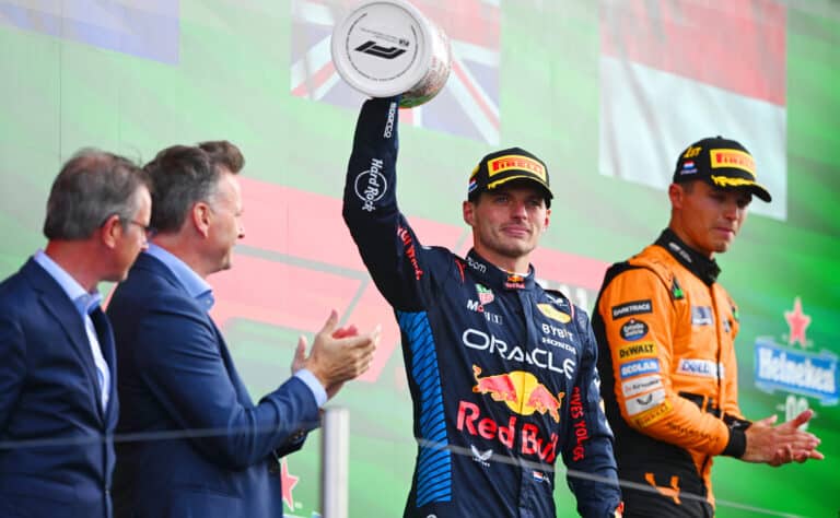 Shokkiväite Hollannin GP:n tapahtumista: Ajoiko Max Verstappen tarkoituksella hiljaa?