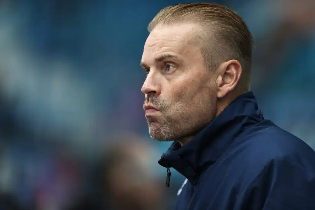 Jukureiden hyökkääjältä hattutemppu – päävalmentaja Marko Tuomainen lausui tylyn totuuden miehestä