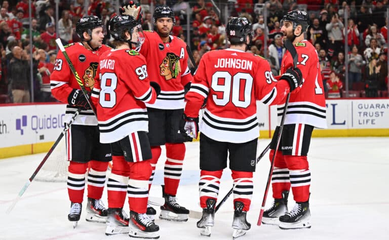 Lähde: Jenkkien NHL-tähdellä lähti lapasesta MM-kisojen yöelämässä