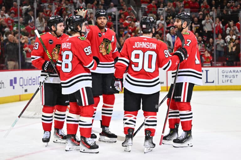 Lähde: Jenkkien NHL-tähdellä lähti lapasesta MM-kisojen yöelämässä