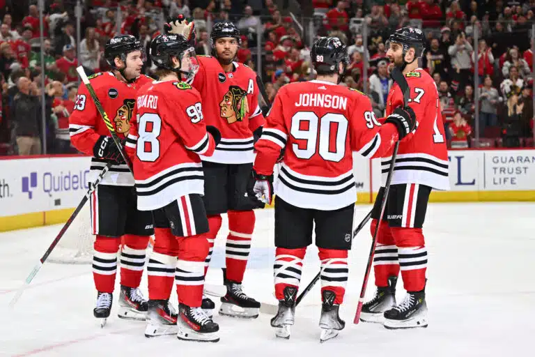 Lähde: Jenkkien NHL-tähdellä lähti lapasesta MM-kisojen yöelämässä