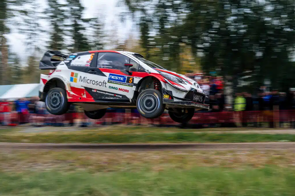 Paljastus rallitähden kuolemaan liittyen – pian hautajaisisten jälkeen tuli merkittävä puhelu