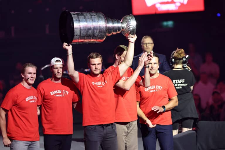 Anton Lundell, Eetu Luostarinen, Aleksander Barkov, Niko Mikkola ja Tuomo Ruutu, Florida Panthers