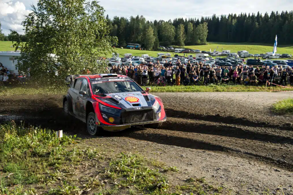 Suomalainen rallitähti katosi kuvasta – avautui nyt tilanteestaan IS:lle