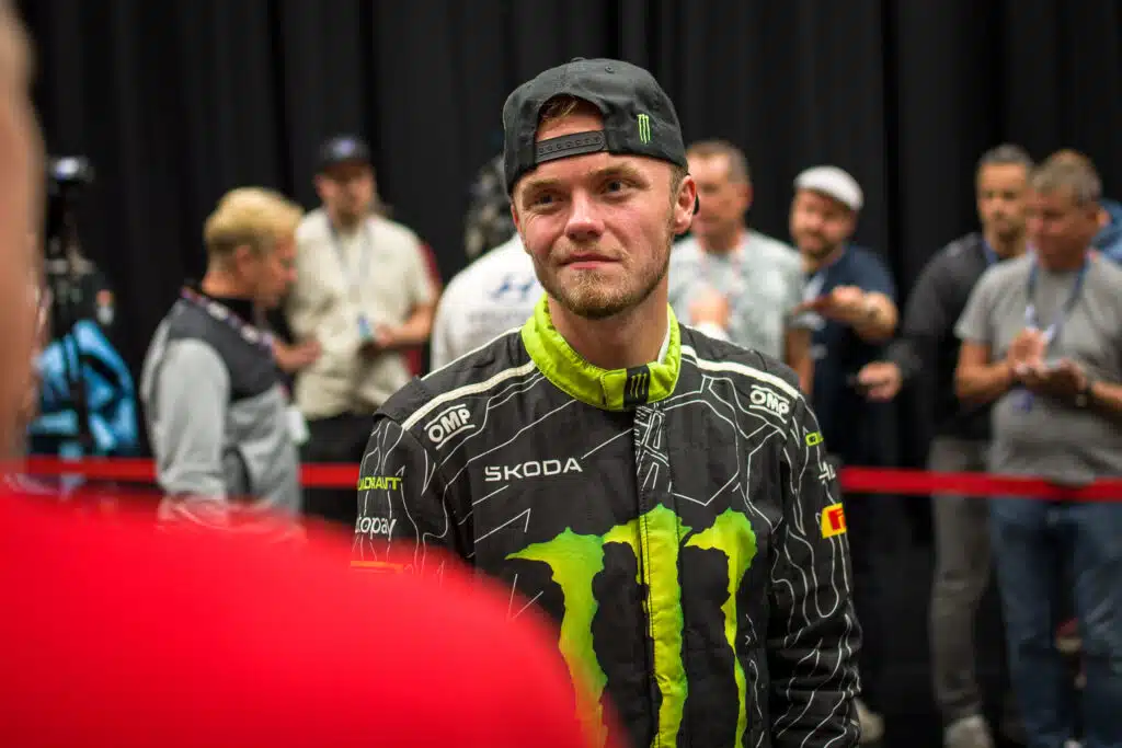 Oliver Solberg teki selväksi – hänet on veistetty eri puusta kuin Kalle Rovanperä