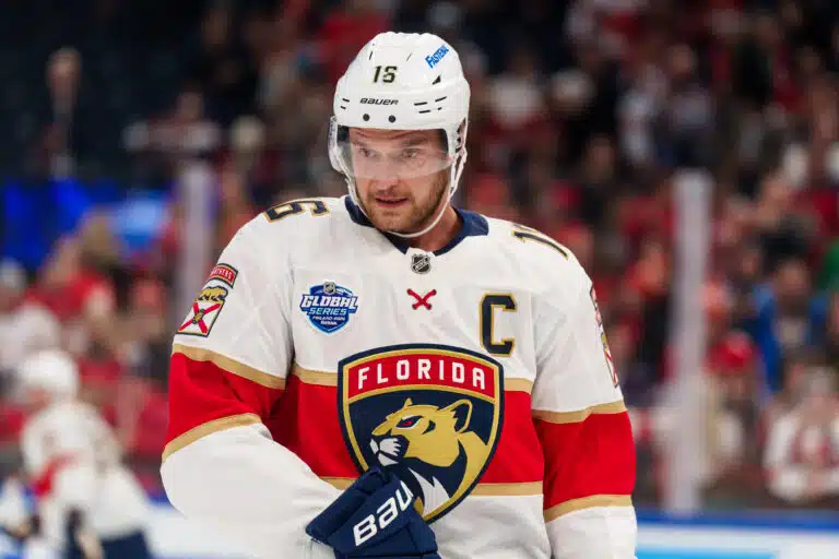 Aleksander Barkov ällistyi NHL-pomonsa tempusta: ”Uskomatonta”