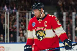 Aleksander Barkovilta harvinainen ulostulo – tylyt sanat Florida Panthersin joukkueesta