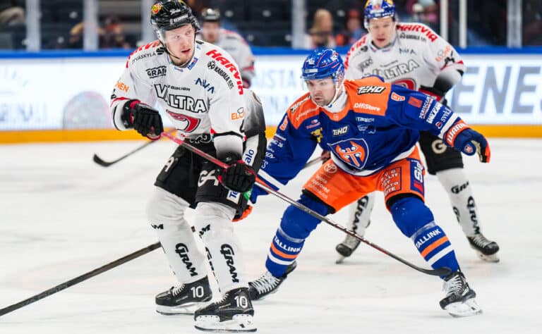 Tappara-tähden temppu pöyristyttää – “V*ttu mä häpeän”