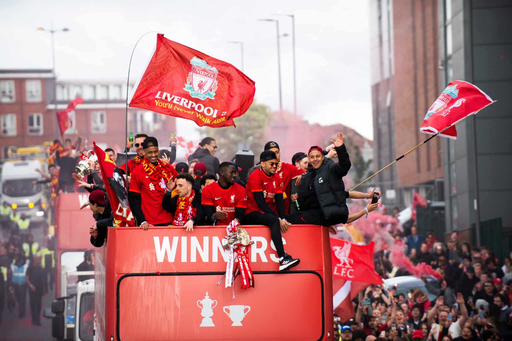 Liverpool-ottelun tapahtumille täyslaidallinen – ”Tämä on pöyristyttävää”