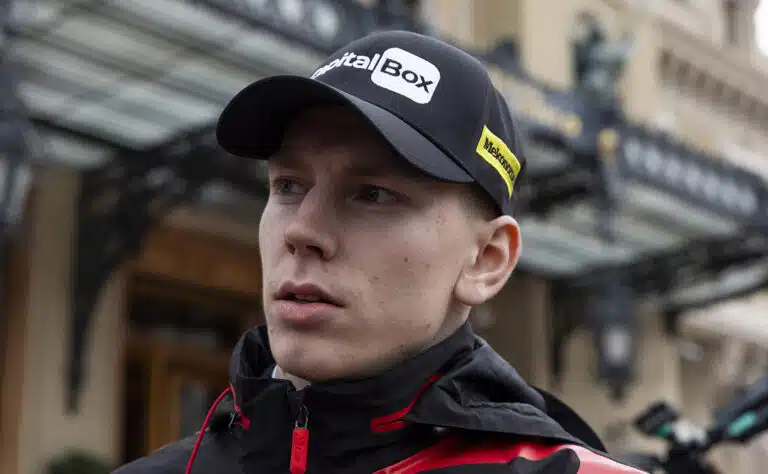 Sami Pajari hämmensi päivityksellään – fanit eivät voineet käsittää suomalaista tapaa