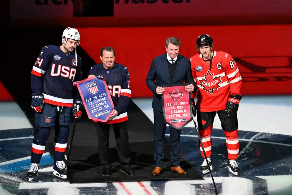 Wayne Gretzkyltä hurja väite Floridan NHL-tähdestä: ”Yksi älykkäimmistä pelaajista ikinä”