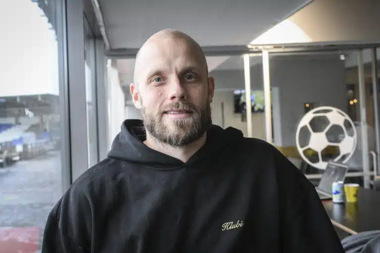 Teemu Pukin paluu Kotkaan sai katastrofaalisen alun – näin hän kommentoi saamaansa vastaanottoa