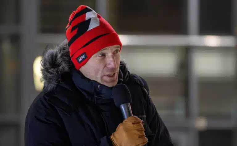 VM: Jari-Matti Latvalan on vaikea käsittää, miksi talli palkkasi Esapekka Lapin