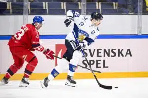 Suomalainen pikajuoksija hempeili kiekkotähden kanssa julkisesti
