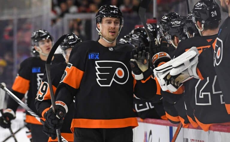 Lähde: NHL:n huippuseura teki hirmutarjouksen Rasmus Ristolaisesta