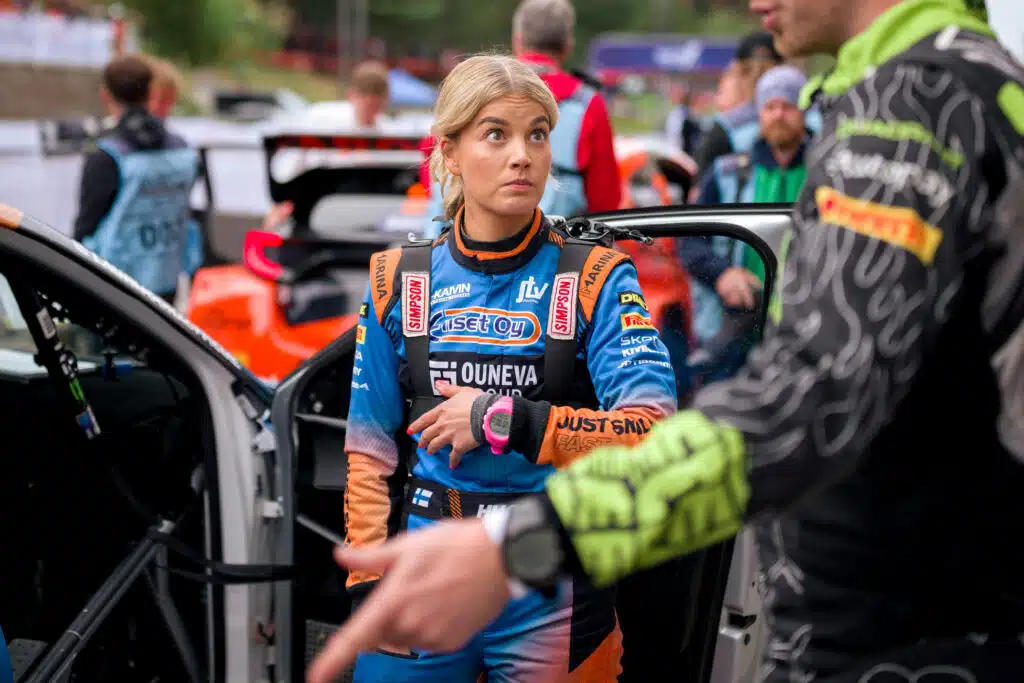 Rallimieheltä melkoista ehdottelua Janni Hussille – nainen ei voinut kuin nauraa