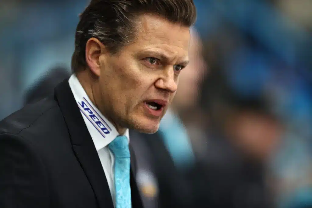 Pelicansin päävalmentaja Sami Kapanen lausui IS:lle selvät sanat Jokereiden Risto Dufvasta