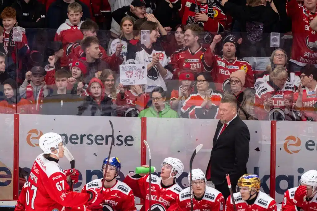 Se kävi nopeasti – iso nimi lähti Ässistä