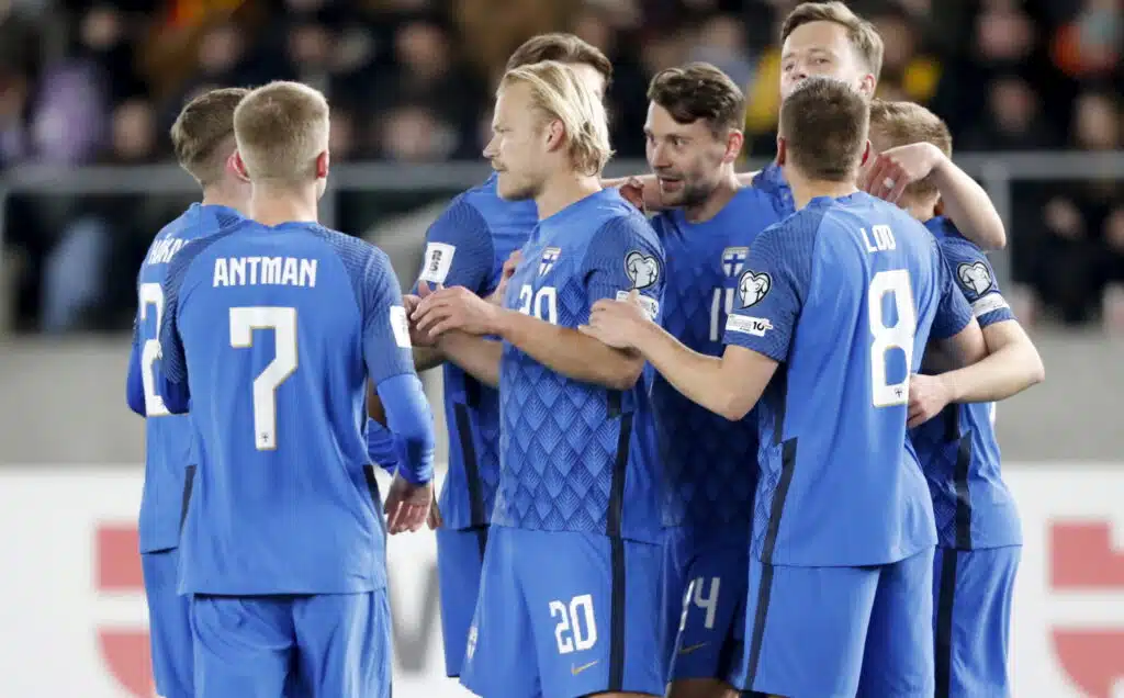 Huuhkajat teki merkittävän kaappauksen