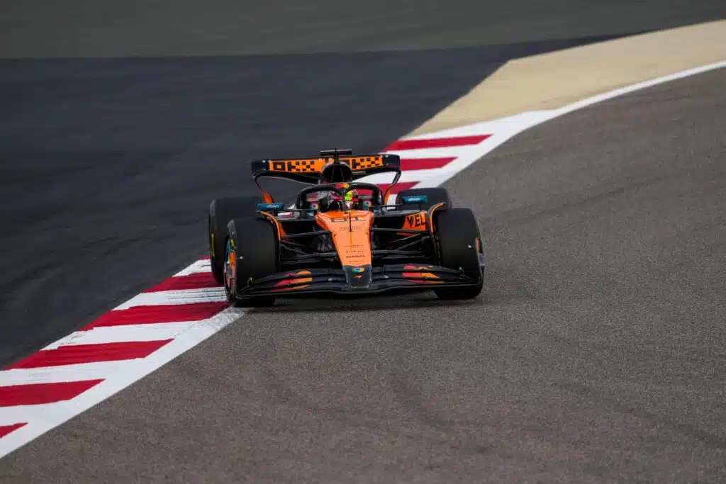 Tämä olisi täysi katastrofi – shokkiväite McLarenin F1-talliin liittyen