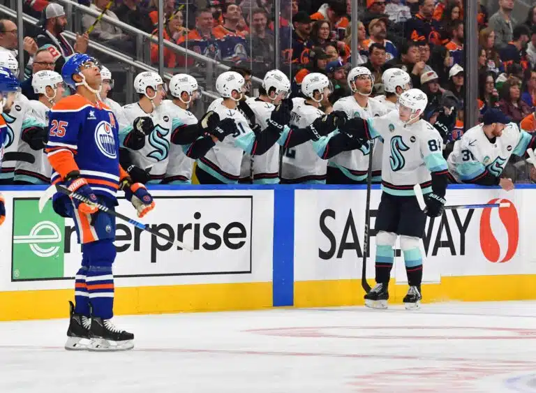Nyt tuli melkoinen shokkiheitto Kaapo Kakon NHL-tulevaisuudesta