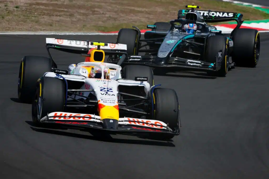 Kaikki muuttui hetkessä: F1-tähteä odottavat potkut