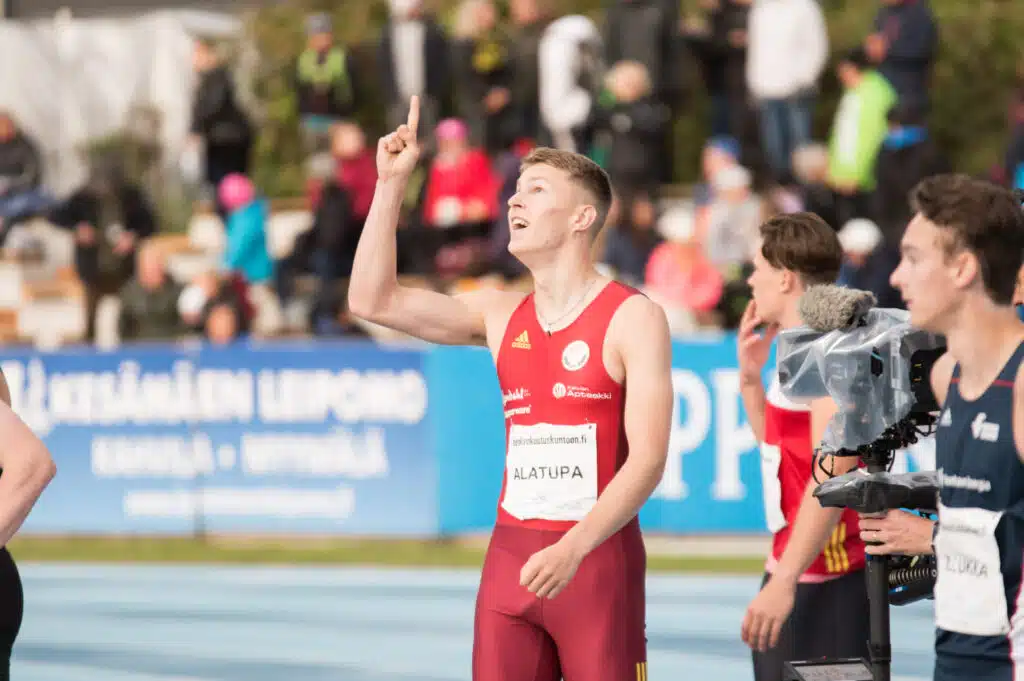 Suomalaisjuoksijalta kovaa uhoa: Ikivanha SE-aika murskaksi